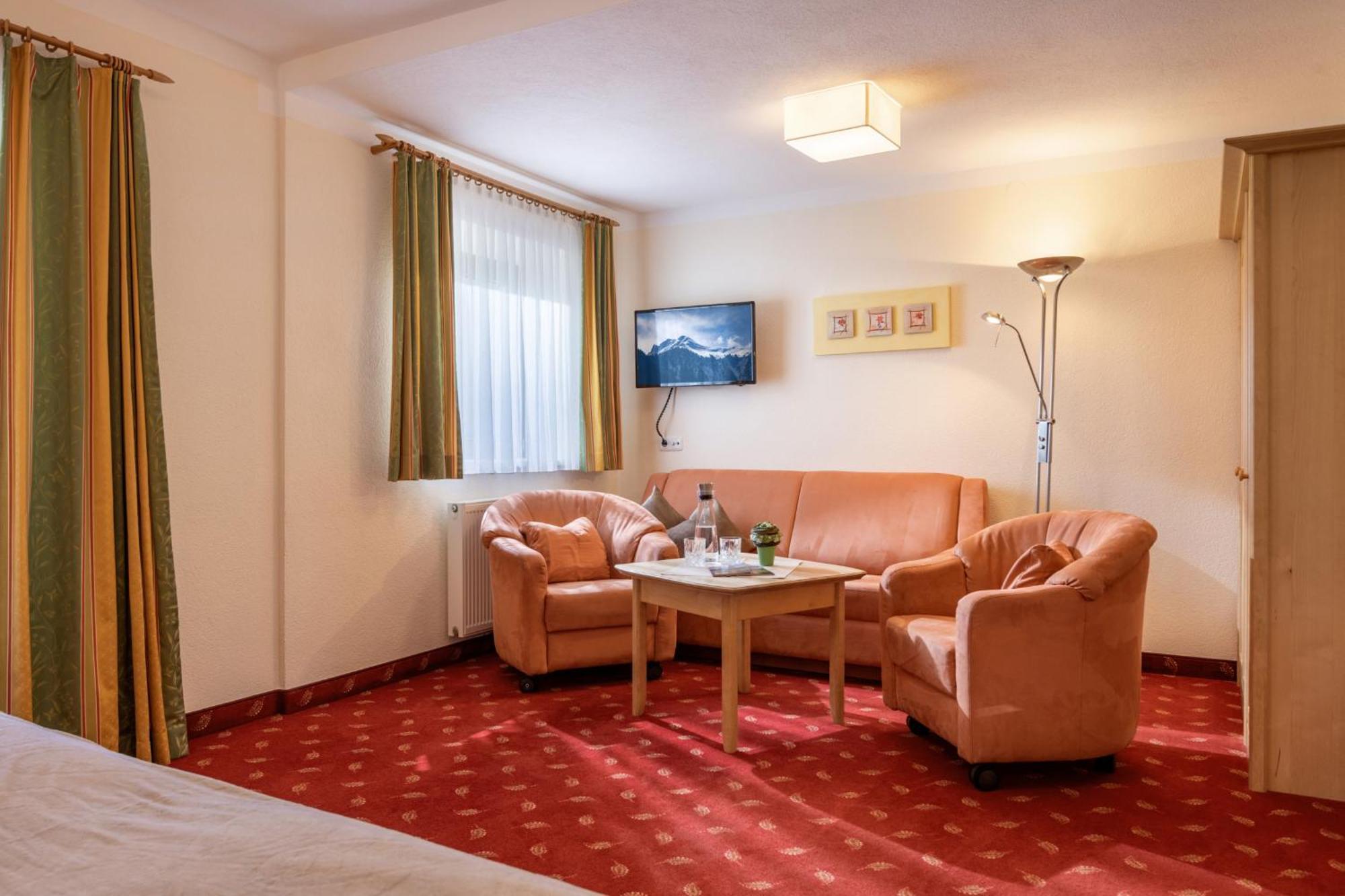 Hotel Garni Birkenhof Mayrhofen Dış mekan fotoğraf